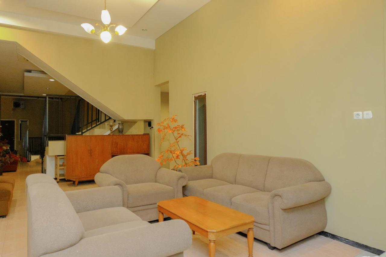 Hotel Oyo 419 Omah Gajayana Syariah
